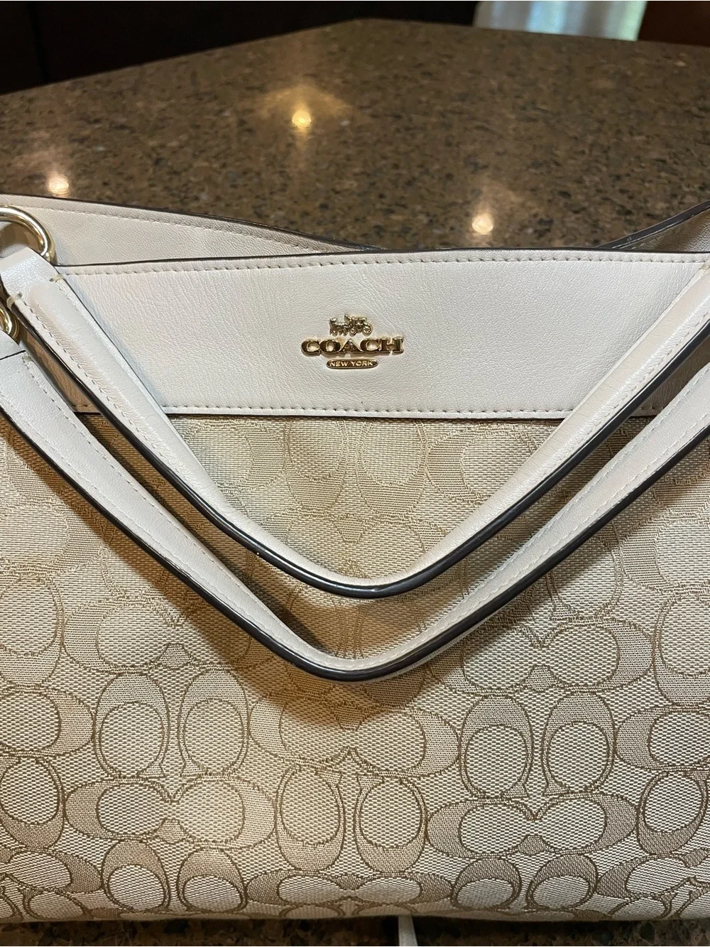 EUC Coach Lexy Shoulder Bag Signature “C” Jacquard Chalk/White Leather Trim Gold